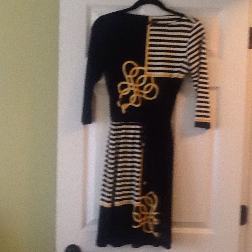 Dress/barely worn